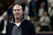 Équipe de France : nouveau sélectionneur présenté mardi, Zidane favori
