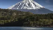 Randonneur suisse décède au mont Fuji, une femme de 99 ans secourue