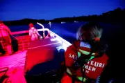 Sauvé par la lumière de son téléphone : un jeune secouru en mer près de Marseille