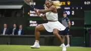 Serena Williams se blesse au genou à Wimbledon, incertaine pour le double