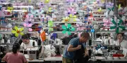 Shein : 42 milliards de dollars de chiffre d'affaires, 1 milliard de commandes, 4700 nouveautés par jour