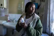 Sida : la baisse des aides internationales menace la lutte