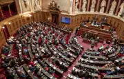 Sénatrice Christine Herzog exclue 15 jours et privée de 32 000 euros d'indemnités