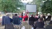 Soirée cinéma en plein air à Montjardin : quatre documentaires sur la jeunesse