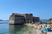 Soirée unique à Toulon : cinéma, photo et musique au Fort Saint-Louis