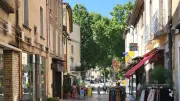 Soldes d'été à Bagnols : bilan contrasté sous la canicule