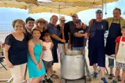 Soupe des Bazaïs : la tradition estivale perpétuée par l'association A Ciocoula à Menton