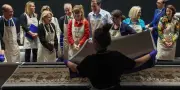 Tapisserie de Bayeux : arrivée à Londres, confiée au British Museum
