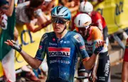 Tim Merlier remporte la 8e étape du Tour de France 2026 à Bergerac