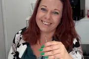 À Toulon, une prothésiste ongulaire transforme ses ongles en hommage à Disney