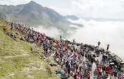 Tour de France 2026 : horaires de la caravane pour la 6e étape Pau-Gavarnie