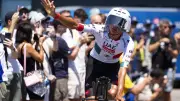Tour de France 2026 : Isaac Del Toro remporte la 2e étape, Vingegaard garde le maillot jaune