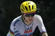 Tour de France 2026 : Pogacar gagne aux Angles et prend le Maillot Jaune