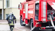 Trois incendies nocturnes près de Perpignan, deux causés par des véhicules