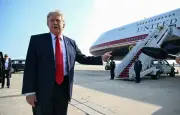 Trump abandonne son nouveau Boeing 747 qatari pour l'ancien Air Force One