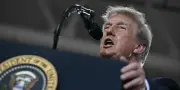 Trump rejette les craintes de pénurie de munitions américaines au Moyen-Orient