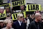 Trump verse 5 millions de dollars à son accusatrice E. Jean Carroll