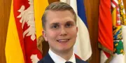 Un élu RN démissionne après avoir chanté l'hymne pétainiste