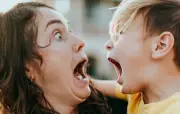 Vacances en famille : 84% des parents rêvent de répit, selon un sondage