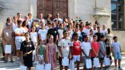 Vauvert : 145 futurs 6e reçoivent cadeaux éducatifs à la mairie