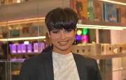 Ève Gilles remporte le prix de la photogénie à Miss Supranational