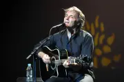Yves Simon en 2007 : « Le quotidien ne tue pas l'amour »