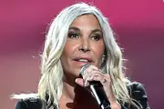 Zazie porte plainte après de fausses citations anti-extrême droite