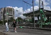 Zelensky au Royaume-Uni : 100 drones russes abattus, nouvelle offensive ukrainienne