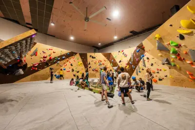 5 idées de sports indoor pour rester au frais dans les Alpes-Maritimes