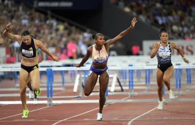 Athlétisme : records du monde à la perche à Zurich
