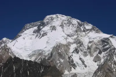 Avalanche au Broad Peak : sept disparus, trois corps retrouvés