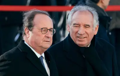 Bayrou juge Hollande compatible avec le bloc central