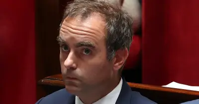 Budget 2025 : un macroniste s'inquiète des concessions au PS