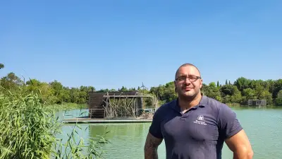 Cabanes flottantes près de Châteauneuf-du-Pape : une évasion nature
