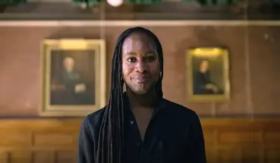 Cambridge : un prof démissionne, dénonce du racisme