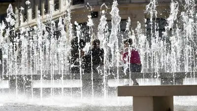 Canicule : 43 départements en orange, jusqu'à 40°C attendus