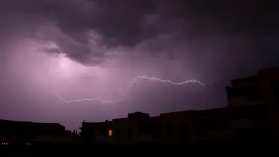 Canicule en Corse : 44 départements en alerte orages