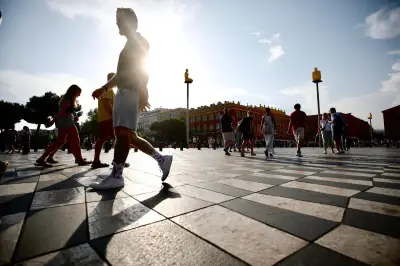 Canicule à Nice : planter des arbres place Masséna ?
