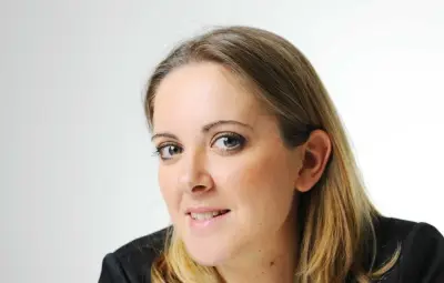 Charline Vanhoenacker débarque sur France Inter le samedi après-midi