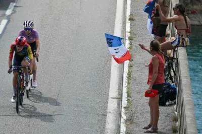 Chute de Maëva Squiban dans la descente de Colomars sur le Tour de France femmes