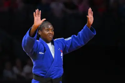 Clarisse Agbegnenou médaillée pour son retour après son 2e enfant