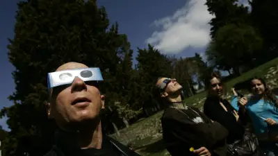 Éclipse et Perséides : spectacle céleste dans le Cœur d'Hérault