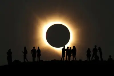 Éclipse lunaire partielle : un spectacle à ne pas manquer en France