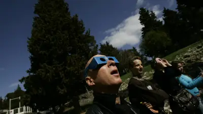 Éclipse solaire : les Cévennes se préparent à un spectacle rare