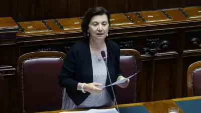 Corps du mari d'Eugenia Roccella retrouvé dans un lac italien