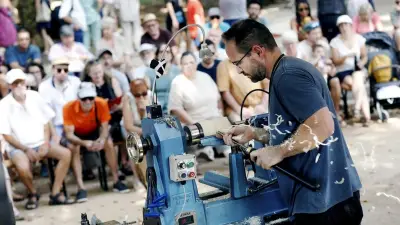 Cévennes : dernière journée du festival de la toupie à Anduze
