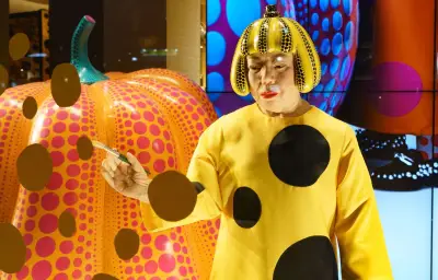 Décès de Yayoi Kusama, la « reine des pois », à 97 ans