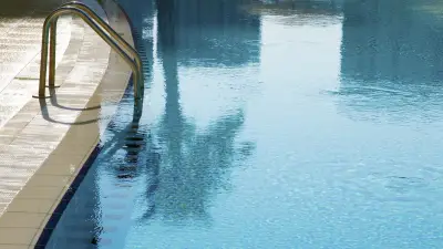 Décès d'une femme de 36 ans dans une piscine à Lespinasse, enquête ouverte