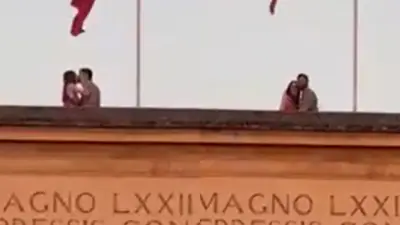 Demande en mariage lors de l'éclipse à Montpellier