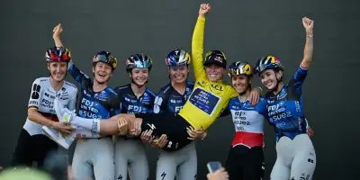 Demi Vollering remporte le Tour de France, sacre d'une championne